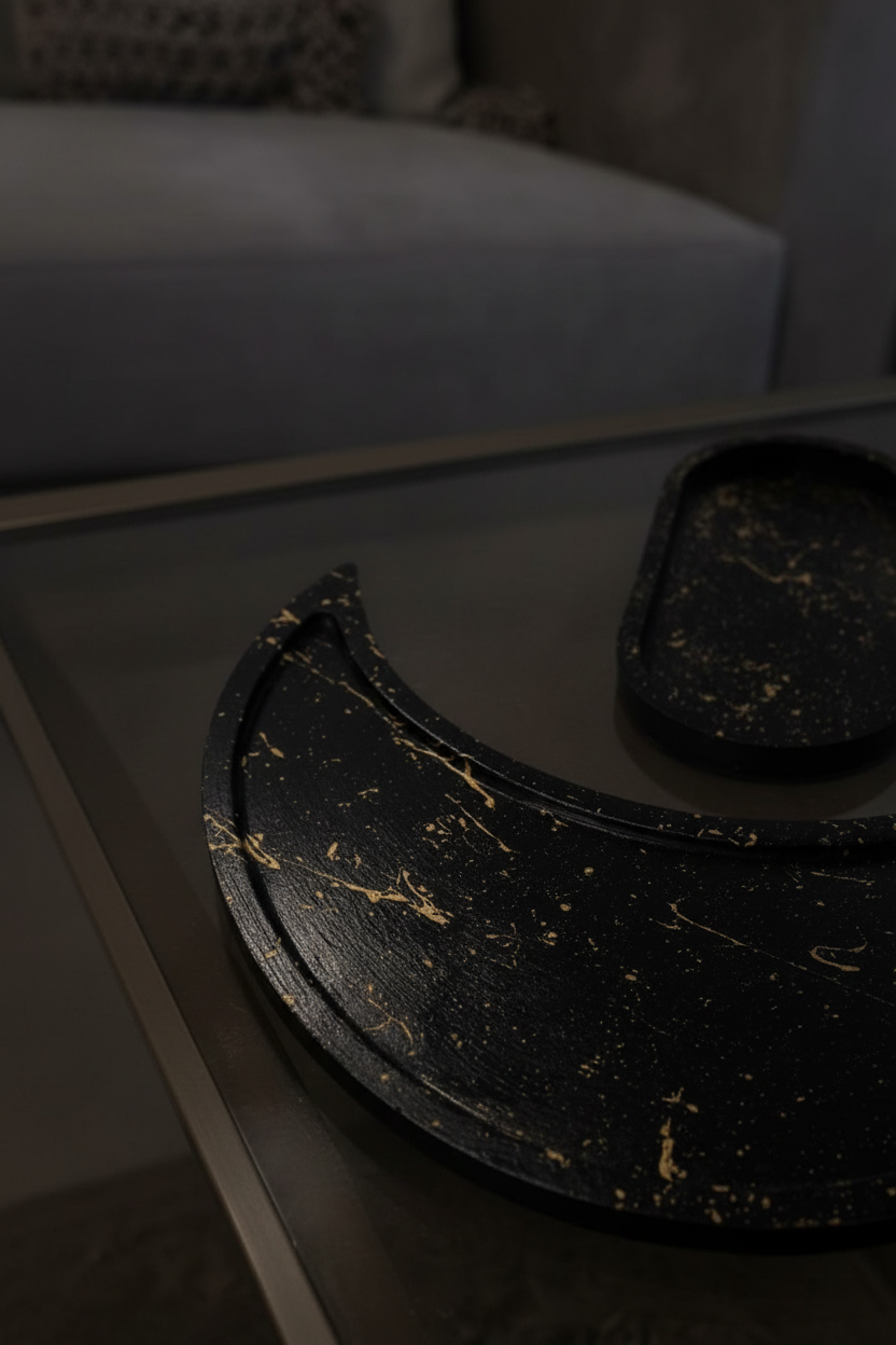 Black crescent detail